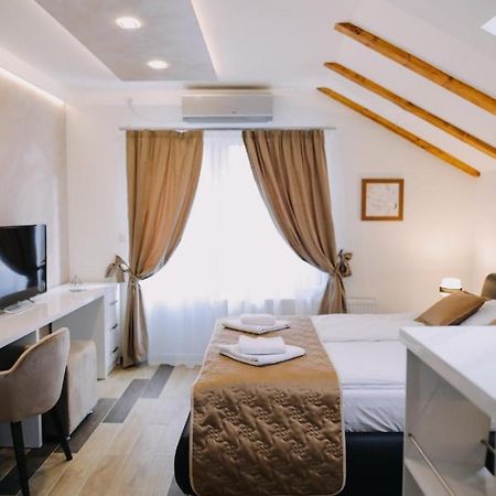 Prima Lux Apartments & Studio Nis Exterior photo
