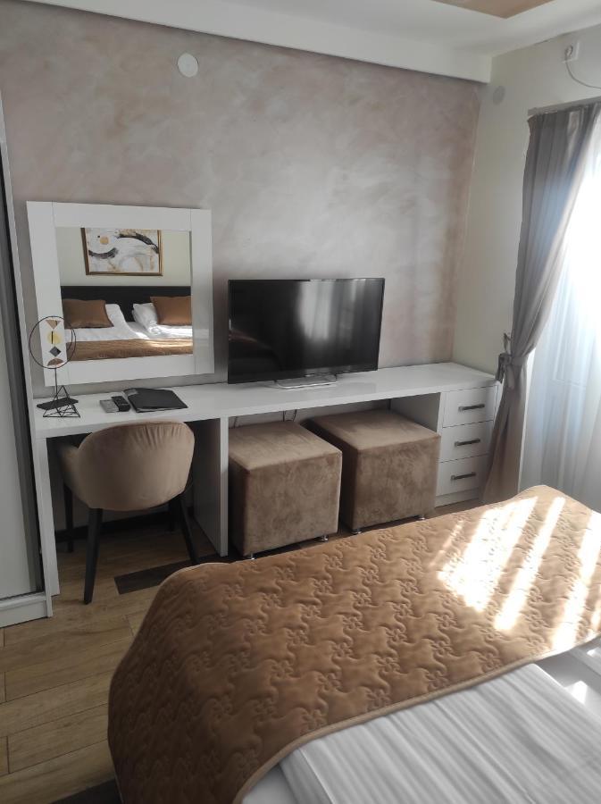 Prima Lux Apartments & Studio Nis Exterior photo